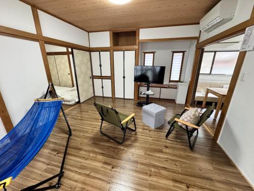 Narita Apartamento | 幸Happiness 10 Guests Near Narita Airport 3 Parking Spaces Spacious Home