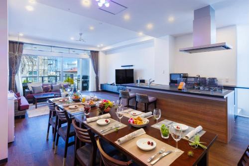 Nakadomari Casa | 恩納村 5部屋 4シャワー 3トイレ 和室 BBQ 居酒屋 コンビニ近く Nakadomari Hills