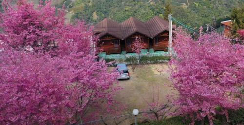 Fuxing District Cabina | 拉拉山 佳儂景觀休憩農場