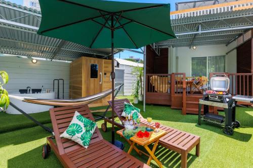 Higashionna Casa | 新規オープン サウナ BBQ ジャグジー付き 最大9名 無料駐車場4台 ビーチまで車で5分 SKY House