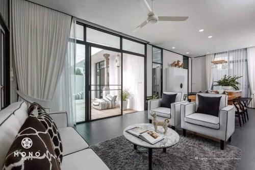Chalong Villa | 普吉岛查龙MOMO豪华三卧室泳池别墅