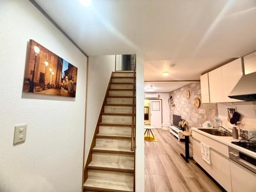Nagawa Apartamento | 梅田から2駅2階建貸切Local stay関西福島小屋