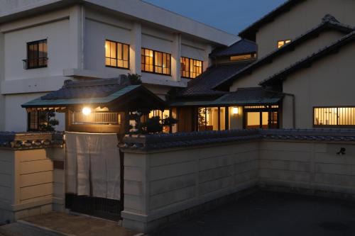 Sumoto Casa | 淡路島西海岸の宿 梅木屋