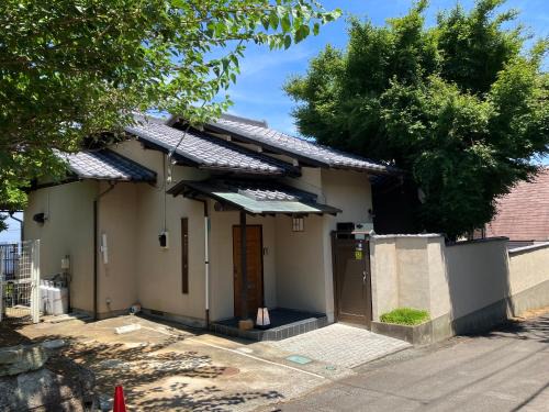 Usami Casa | 熱海の海が一望できる温泉付貸別荘 満月あじろ mitsukiajiro