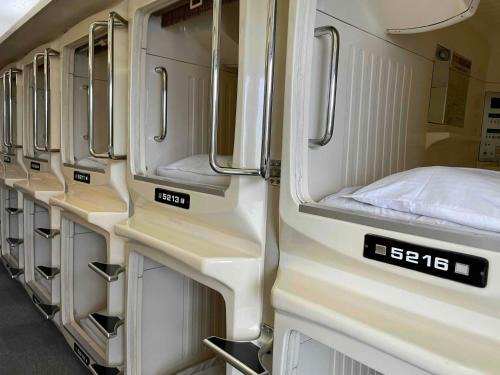 Setagaya Hotel | 男性専用サウナ&カプセル Men Only Capsule Room & Sauna, Bathhouse ミナミ下北沢 Minami Shimokitazawa