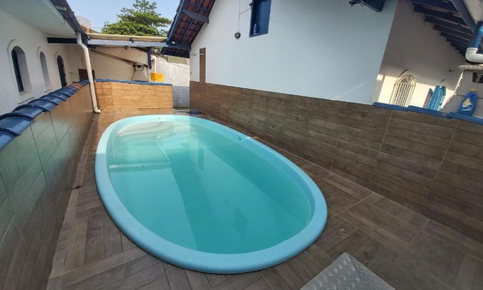 Maranduba Chalet De Esquí | 0005.01 - Maranduba - Chalé - 1 Dorm - 6 Pess - 3 Quadras Do Mar - Piscina Coletiva - WIFI - Ar Condicionado