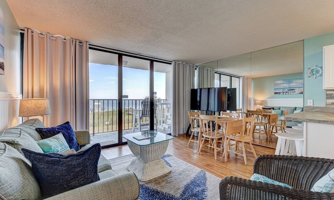 Wilmington Beach Condominio | 0207 Dancing Tides 1 Bedroom Condo