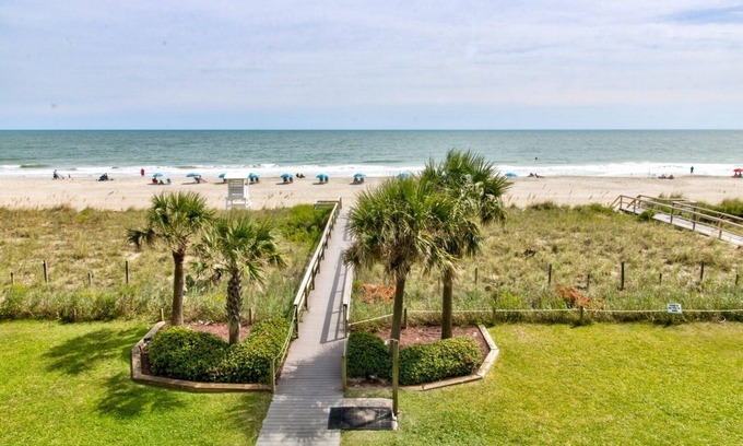 Wilmington Beach Condominio | 0311 Seaside Retreat by Atlantic Towers