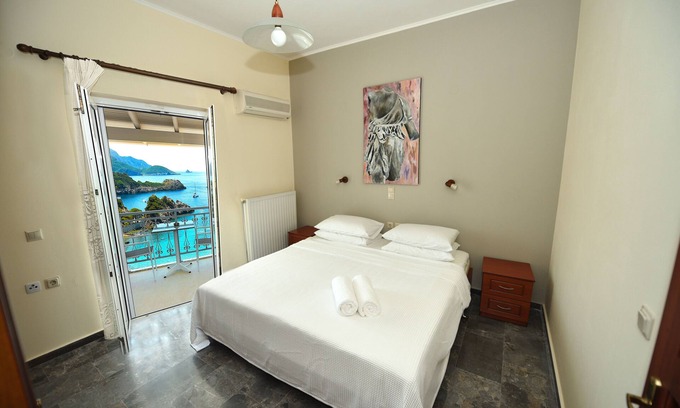 Lakones Apartamento | 05 | Sea View - One Bedroom Apartment