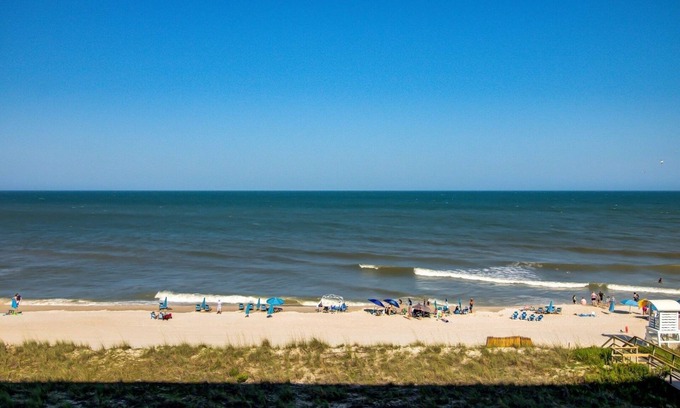 Wilmington Beach Condominio | 0506 Seaside Escape by Atlantic Towers
