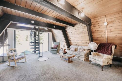 Maple Falls Apartamento | 05MBH - Economical - WiFi - Pets Ok - F P - D W - Sleeps 2 apts