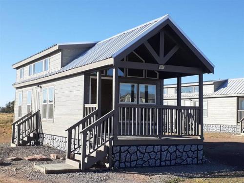 Valle Chalet De Esquí | 092 Star Gazing Tiny Home near Grand Canyon South Rim Sleeps 8