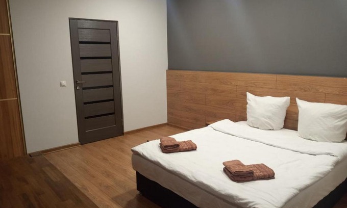 Uzhhorod Apartamento | 1-комнатная квартира ВИП уровня посуточно в Ужгороде. ул.Другетов