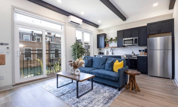 North Philadelphia West Apartamento | 1/1 Across from Fairmount Park | 10 mins to DT (E)