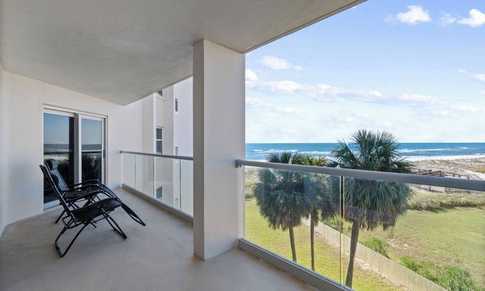 Pensacola Beach Condominio | 1 BD Pensacola Beach Condo | Regency Towers 406W | My Beach Getaways