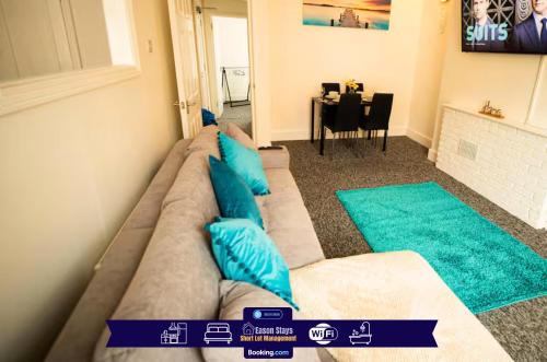 Lowestoft Apartamento | 1 BDR Apartment By Eason Stays Short Lets & Serviced Accommodation Lowestoft With Free parking