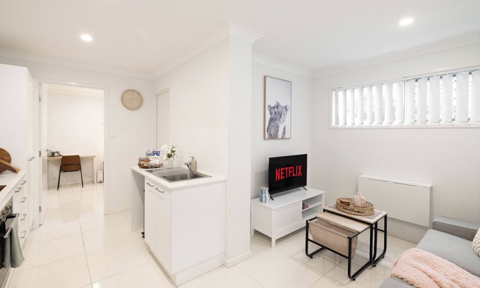 Rocklea Apartamento | 1 Bdr Apt! GST Credits! Kitchen! Parking! 216F1