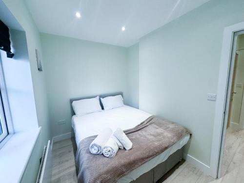 Huntingdon Apartamento | 1 Bed Apartment located in Huntingdon Town Centre - Designed for Contractors & Professionals - Free WiFi - Smart TV - Fully Equipped Kitchen - Ideal for Long Work Stays