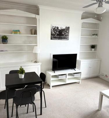 Shepherd's Bush Apartamento | 1 bed Apt in Shepherds Bush-Westfield