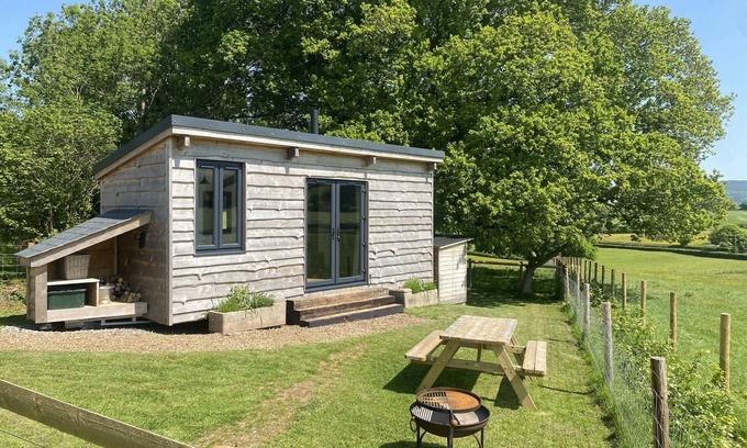 Horner Casa | Red Oaks shepherds hut