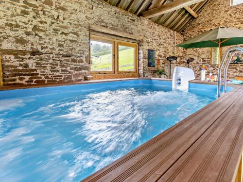 Abergavenny Casa | 1 Bed in Abergavenny BN113