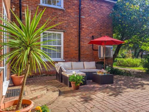 Bacton Casa | 1 Bed in Bacton KT114