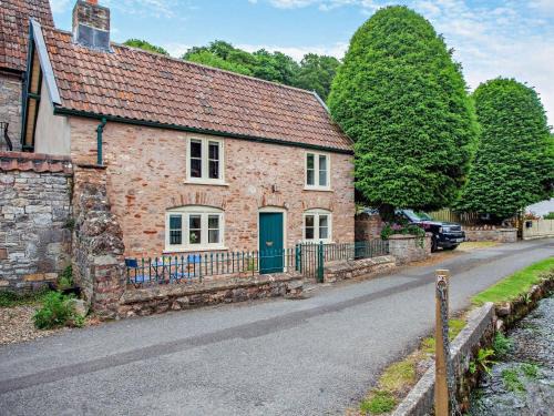 Rickford Casa | 1 Bed in Cheddar 95178