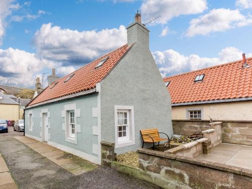 Cullen Casa | 1 bed in Cullen 43628