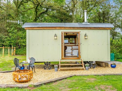 Lamphey Casa | 1 Bed in Freshwater East 83421