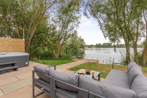 Frognall Otro | 1 Bed in Langtoft oc-l32679