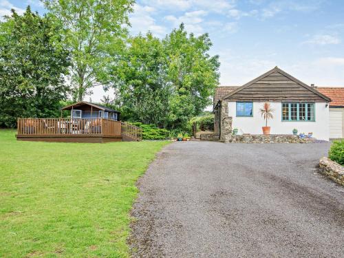 Axminster Casa | 1 Bed in Lyme Regis WHOUS