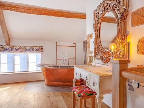 Montacute Casa | 1 Bed in Montacute 93149