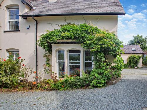 Penmaenmawr Casa | 1 Bed in PENMAENMAWR 95495