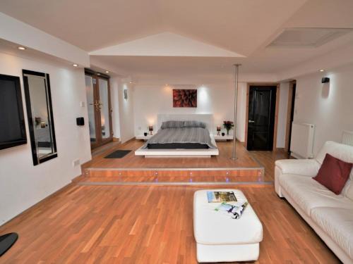 Kingskerswell Casa | 1 Bed in Torquay THPAD