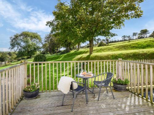 Truro Casa | 1 Bed in Truro LSUNF