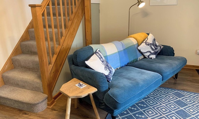 Coad's Green Cabaña | 1 bed-Pet Friendly-Parking-Patio-close to coasts