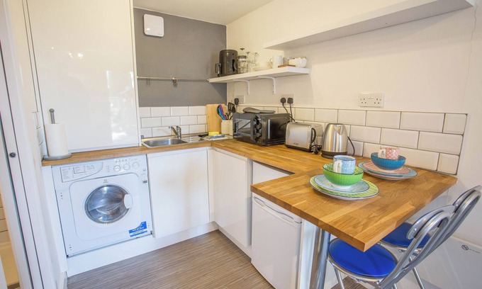 Marlow Cabina | 1 Bed Studio/Annex Cabin