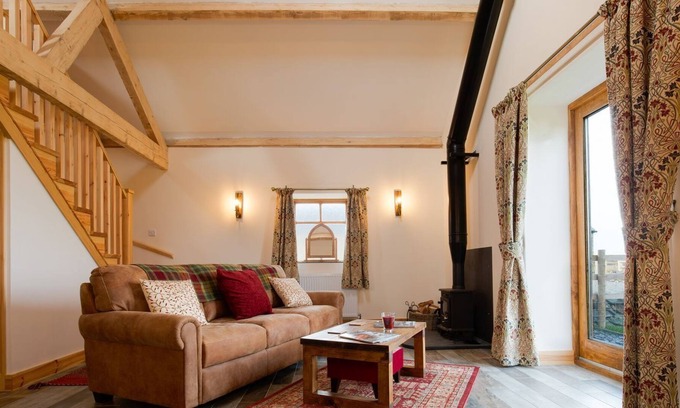 Caergeiliog Cabaña | 1 bedroom accommodation in Caergeiliog, near Rhosneigr