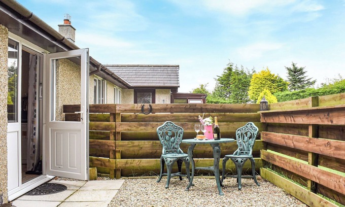 Sourton Cabaña | 1 bedroom accommodation in Sourton Down, near Okehampton