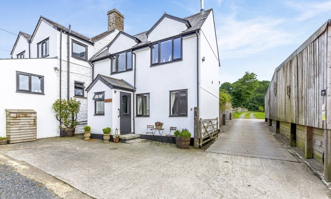 Lydford Cabaña | 1 bedroom accommodation in Lydford, near Okehampton