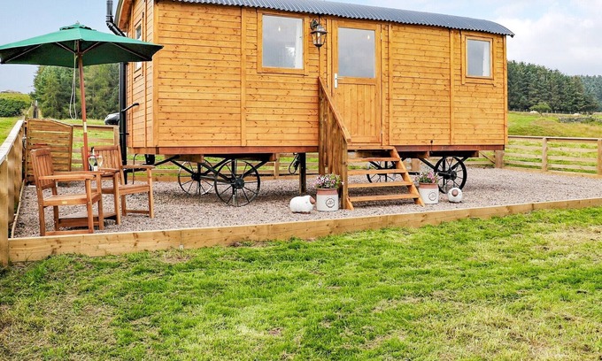 Hallington Cabaña | 1 bedroom accommodation in Otterburn