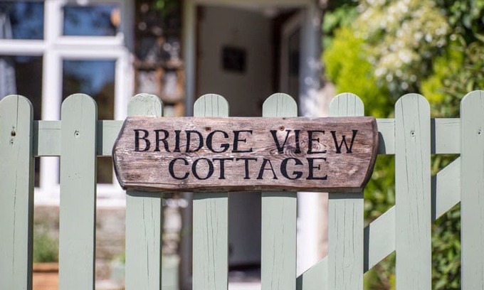 Worton Cabaña | 1 bedroom accommodation in Gunnerside, near Reeth