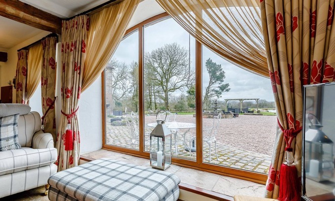 Endon Cabaña | 1 bedroom accommodation in Leek