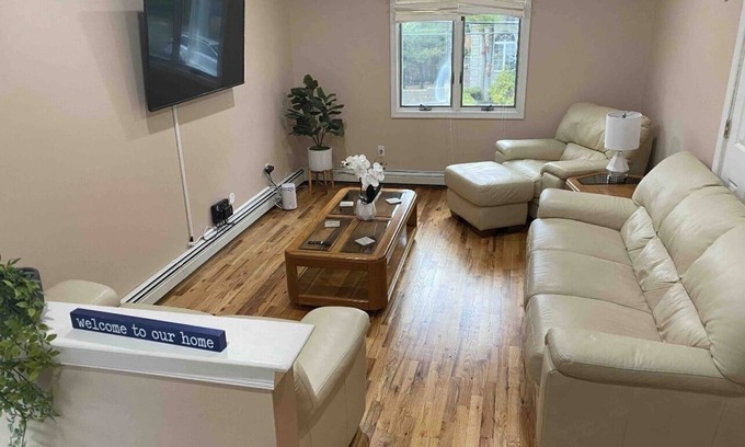 Tottenville Apartamento | 1 bedroom apartment, Staten Island, NYC!