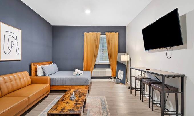 Grand Bay Apartamento | 1 Bedroom Apartment at Oak + Fountain # 11