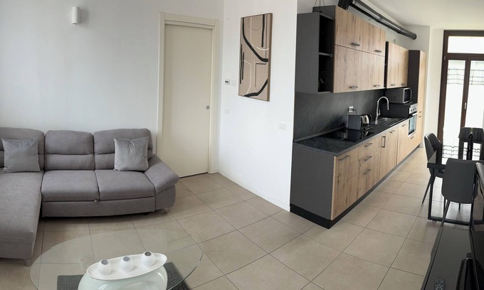 Mazzo Apartamento | 1 Bedroom Apartment in Rho