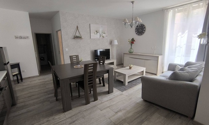 Riez Apartamento | -