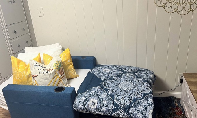 Lackawanna Apartamento | 1-bedroom apartment in, Buffalo with AC, WiFi-near Bills Stadium
