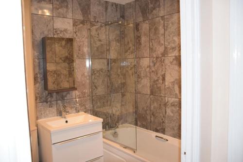 Ponders End Apartamento | 1 Bedroom Apartment Ponders End