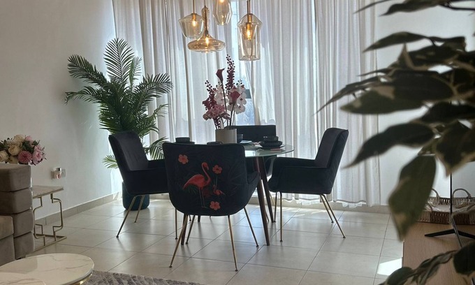 Dubai Apartamento | 1 Bedroom Apartment Rental Unit With Pool in Dubai Land Residence Complex